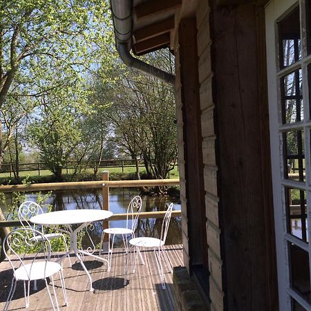 La Maison De L'Etang Manerbe Zewnętrze zdjęcie