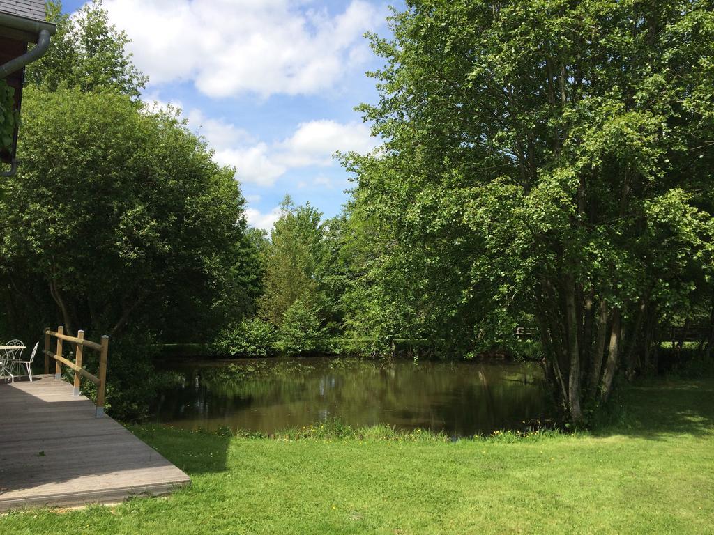 La Maison De L'Etang Manerbe Zewnętrze zdjęcie